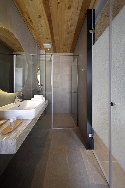 Laurel Villa B&B Jücsi Kültér fotó